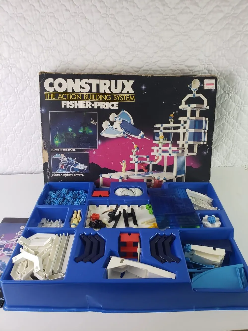 1986 Construx Fisher Price Building 6460 Lunar Command Station Space Serie